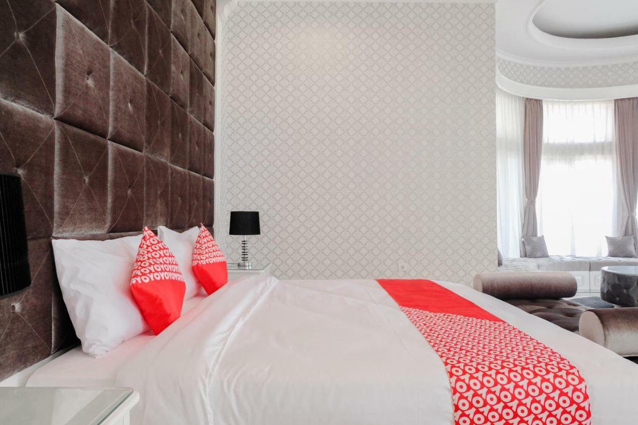 Oyo 1110 Ijen Butik House Otel Malang Dış mekan fotoğraf